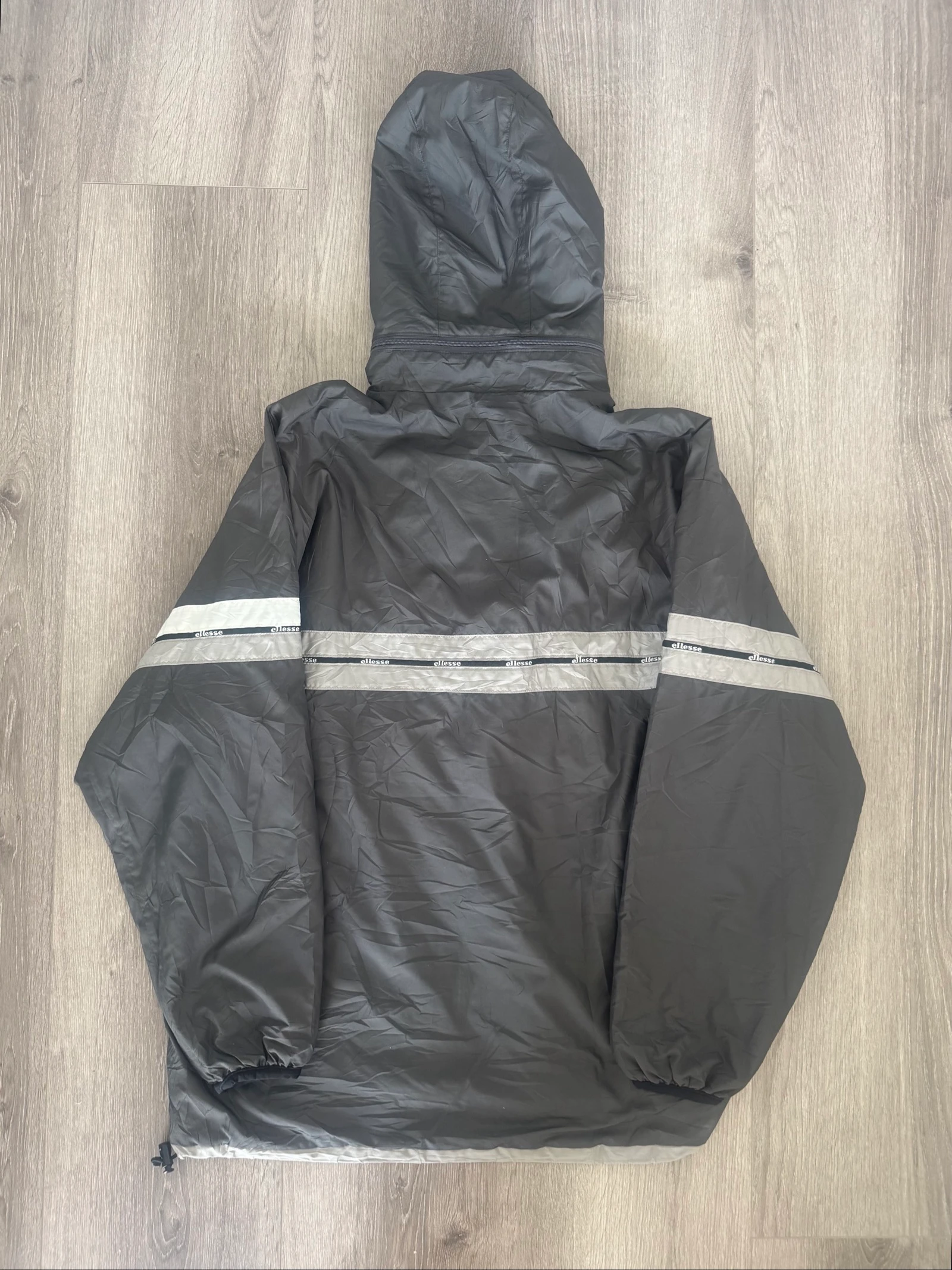Ellesse Pufferjas met capuchon zwart reflecterend vintage Y2K streetwear M – photo 8